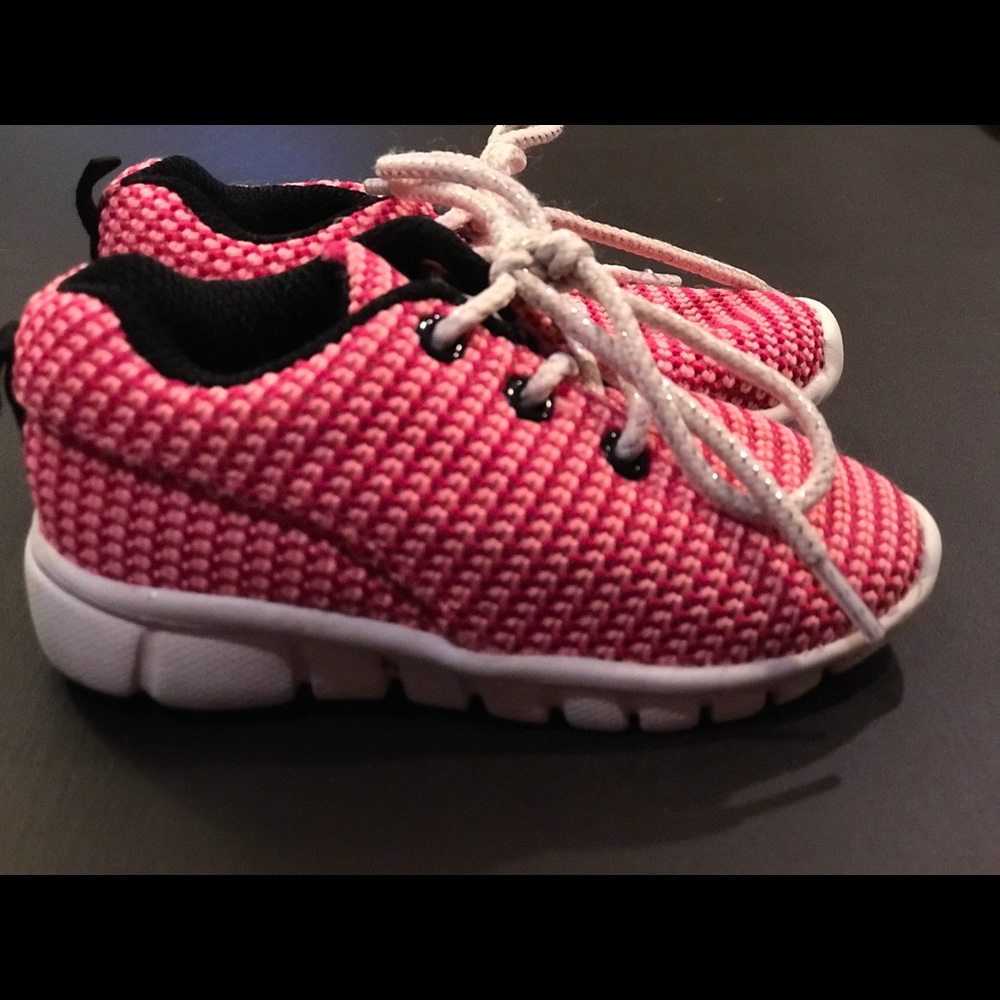 Toddler sneakers